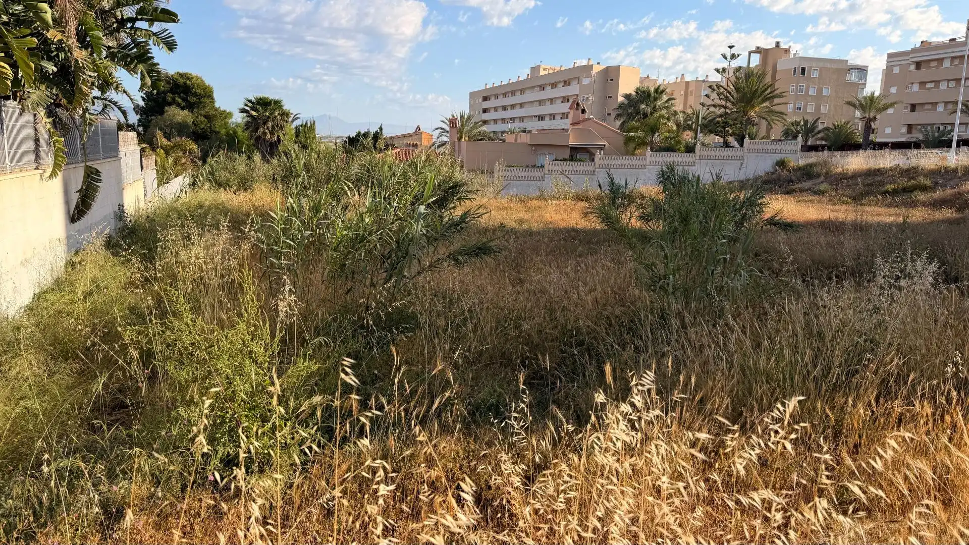Terreno residencial en venta en Los Arenales del Sol, imagen 23