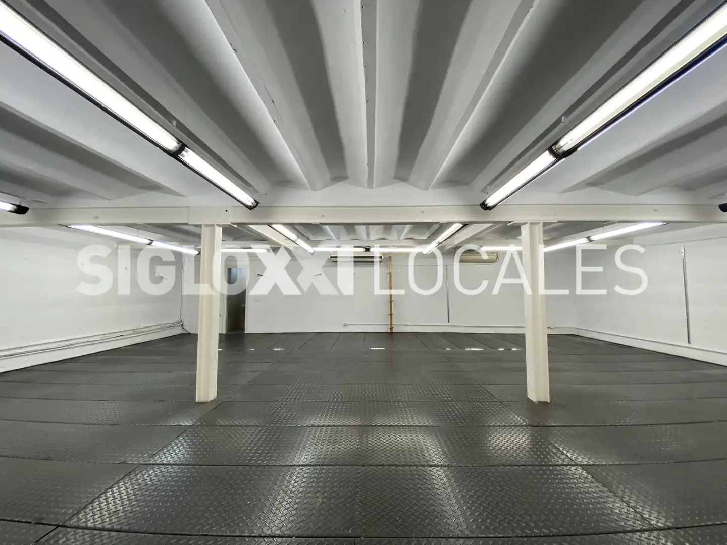 Local comercial en alquiler en TRAFALGAR, imagen 19