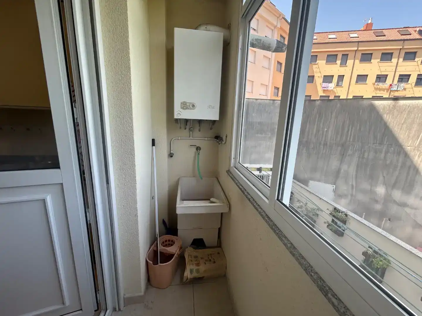Balcony of Flat for rent in Boiro, A Coruña