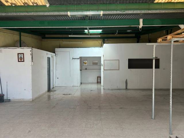 Local comercial en Alquiler en Carrer Santes Justa 1 Rufina, 25 en El Carmen