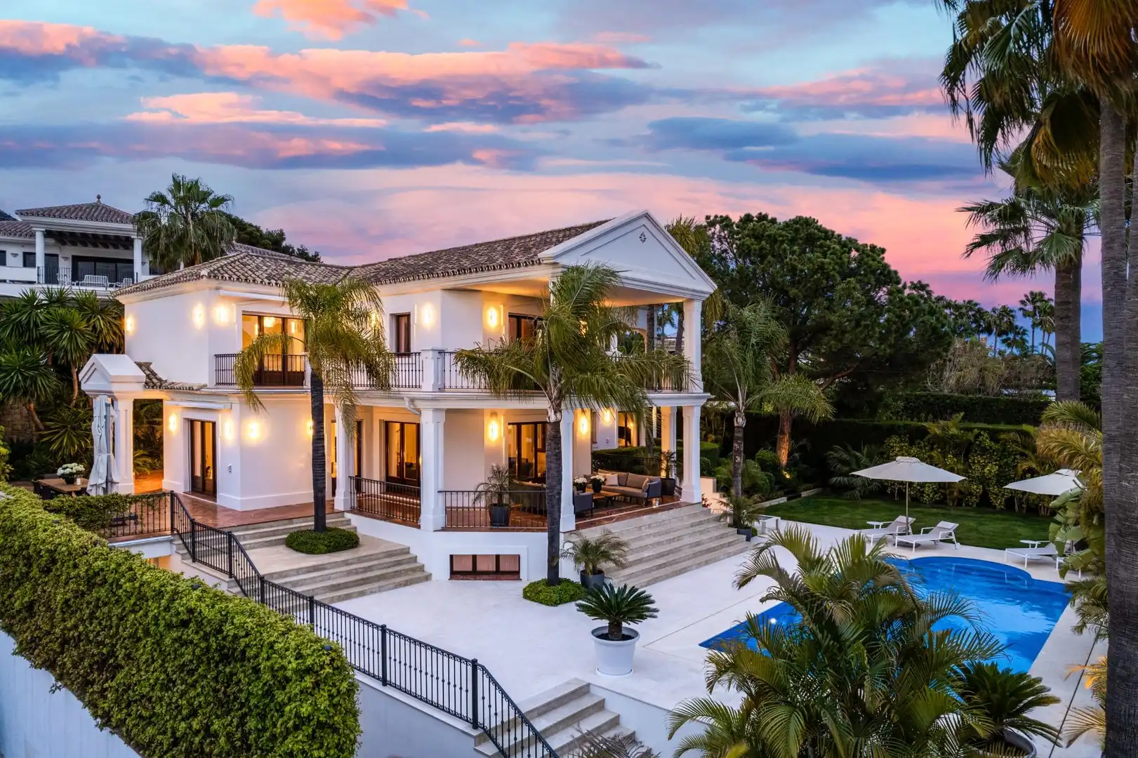 Villa mit Pool zum Verkauf in Marbella Centro