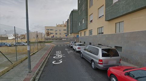 Foto 3 de Piso en venta en Calle Gelves, Arenal - La Pólvora, Dos Hermanas