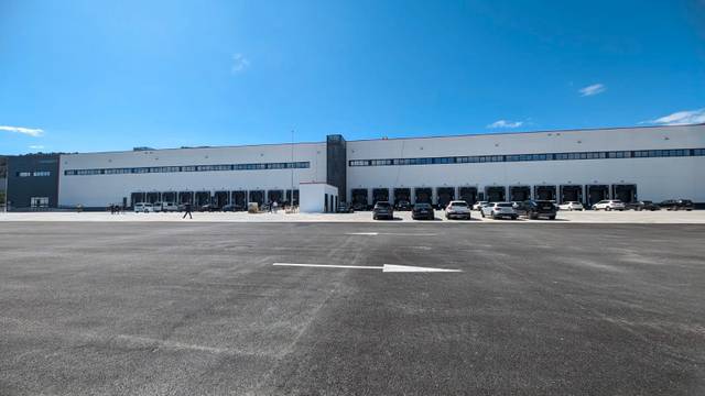 Nave industrial en Alquiler en Gelida