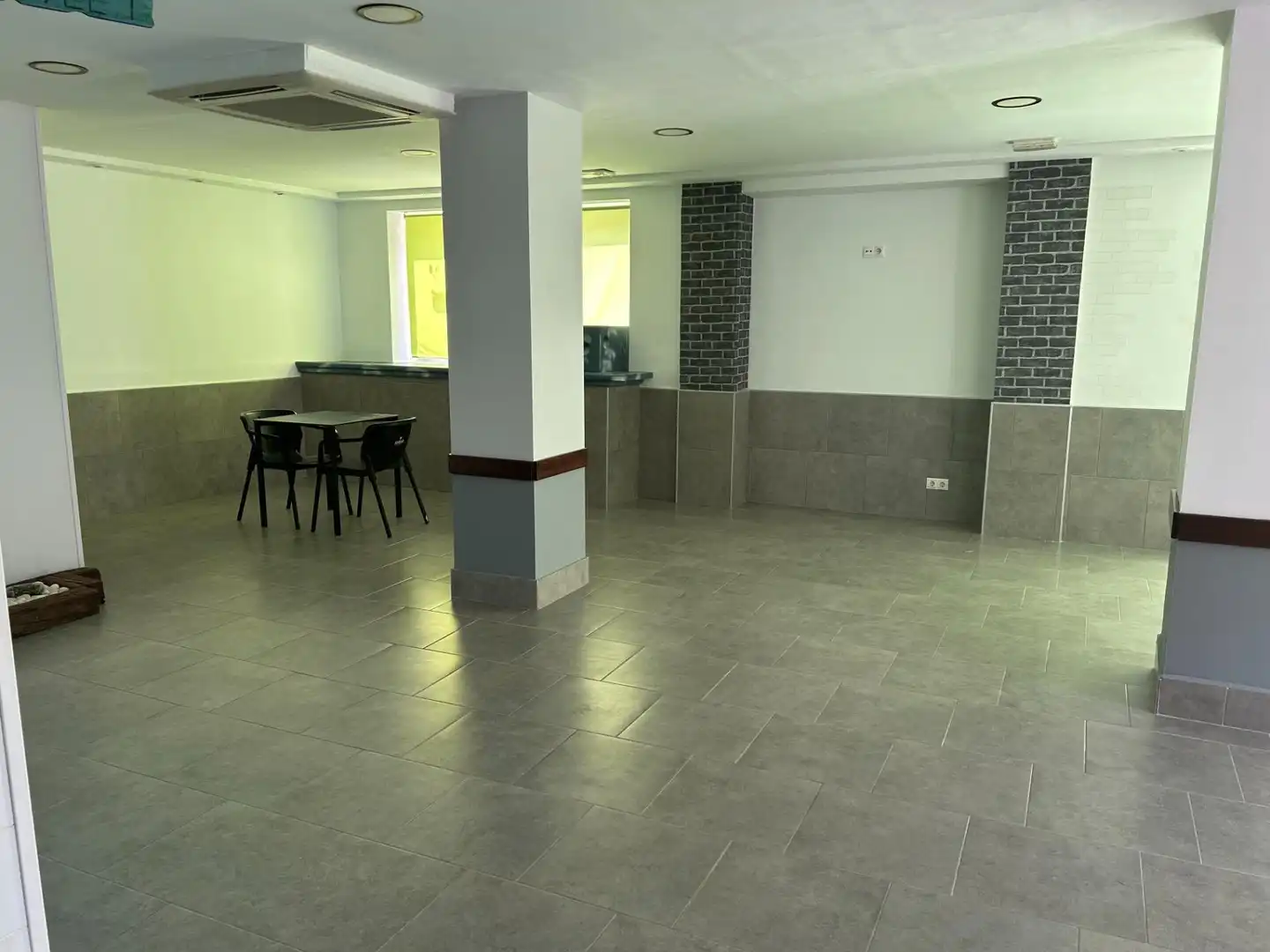Local en venta en Avenida PORTUS ILICITANUS, 2, Centro