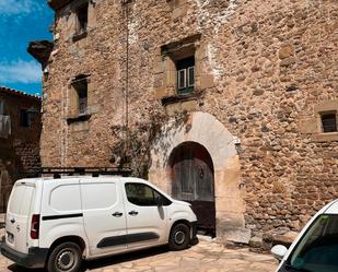 Vista exterior de Finca rústica en venda en Flaçà amb Terrassa