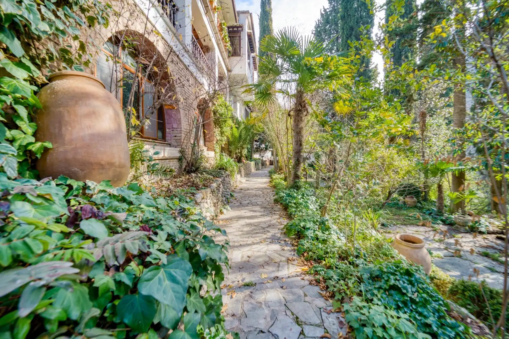 Vista exterior de Casa o chalet en venta en Granada con Aire acondicionado, Calefacción y Jardín privado