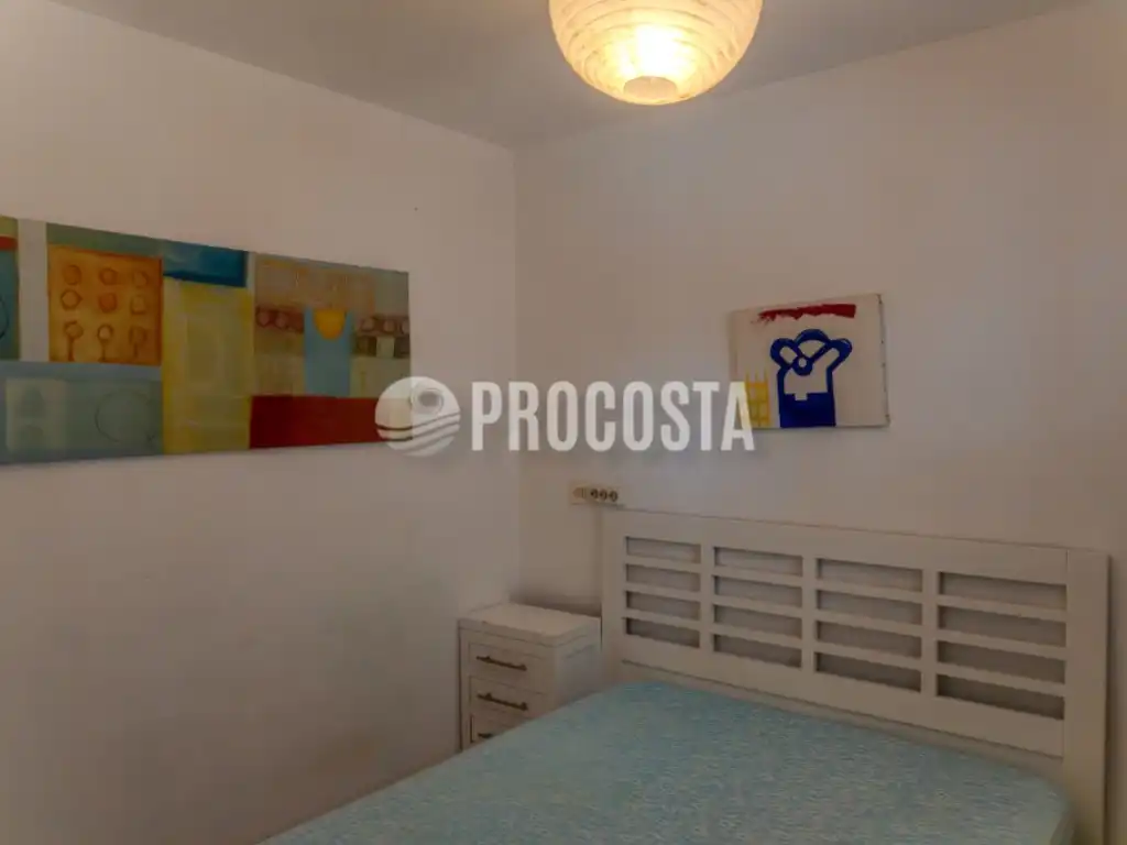 Piso en venta en Calle Dr Alvarez, Almuñecar Centro
