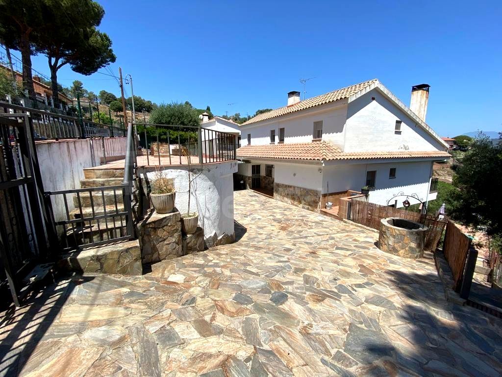 Casa o xalet en venda a Urbanitzacions