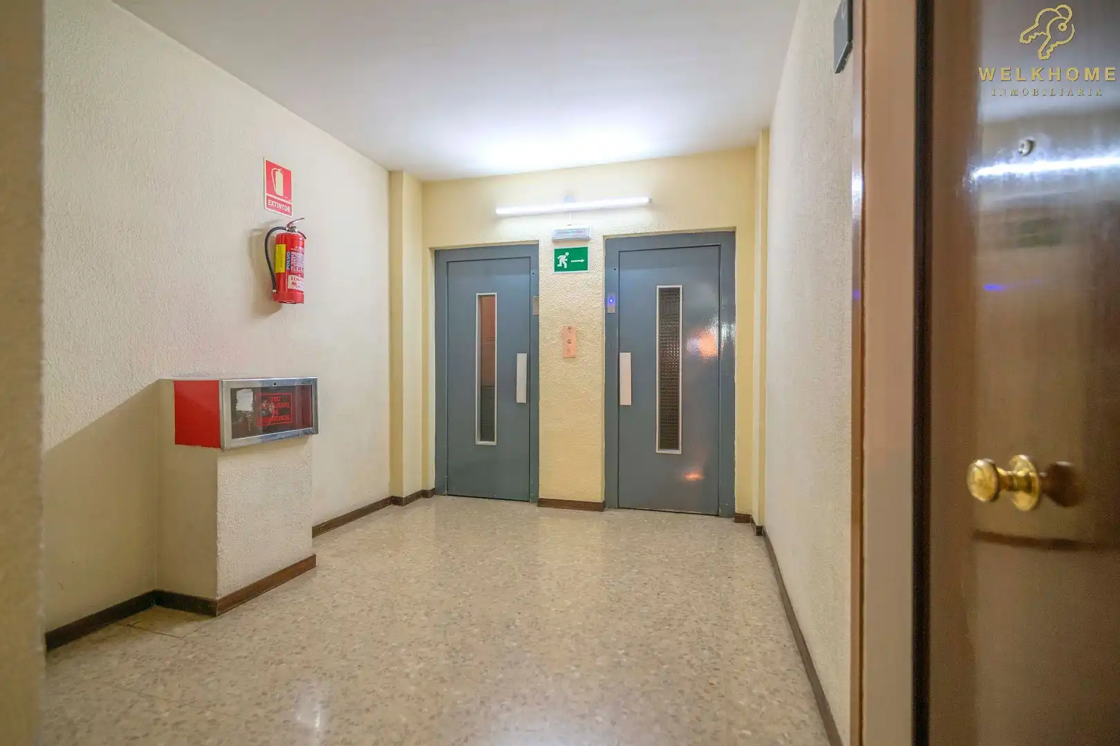 Ático en venta en Barcelona con Aire acondicionado, Calefacción y Terraza
