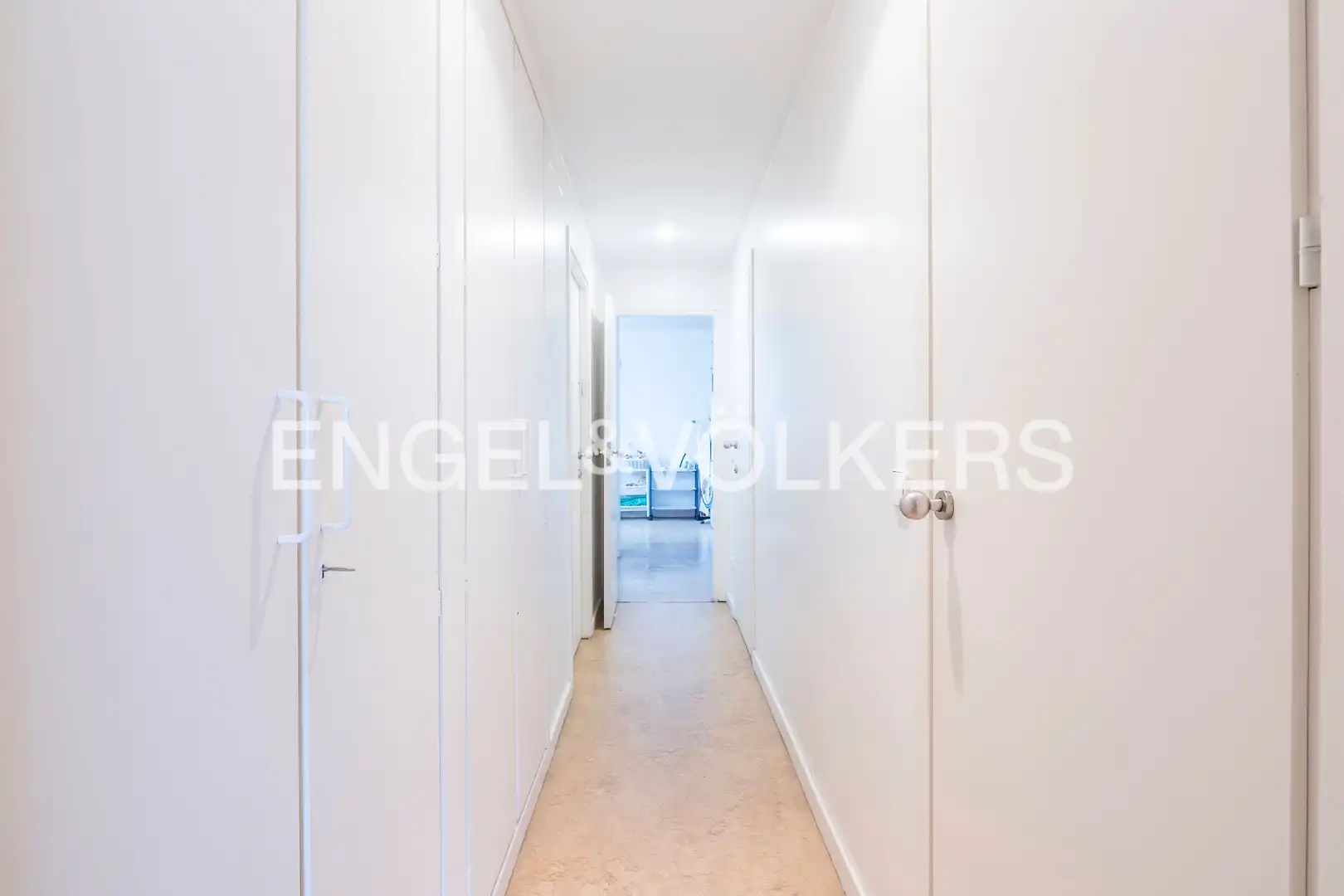 Flat for sale in Madrid  with Air Conditioner, Heating and Parquet flooring