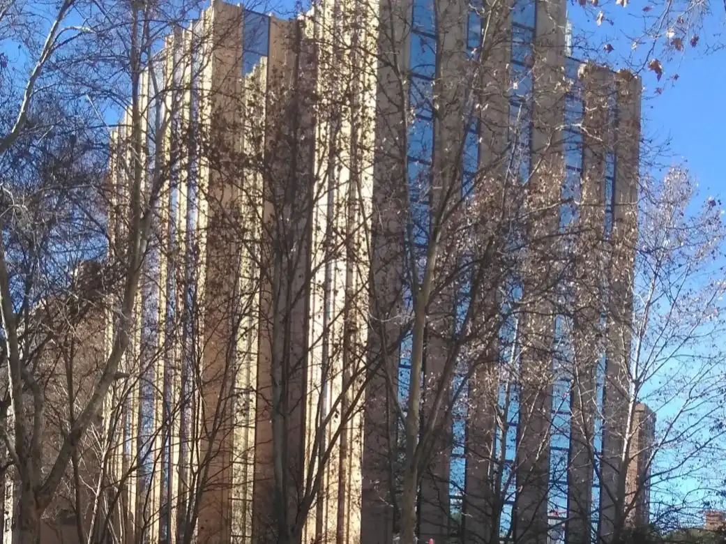 Vista exterior de Oficina en venda en Madrid amb Aire condicionat i Calefacció