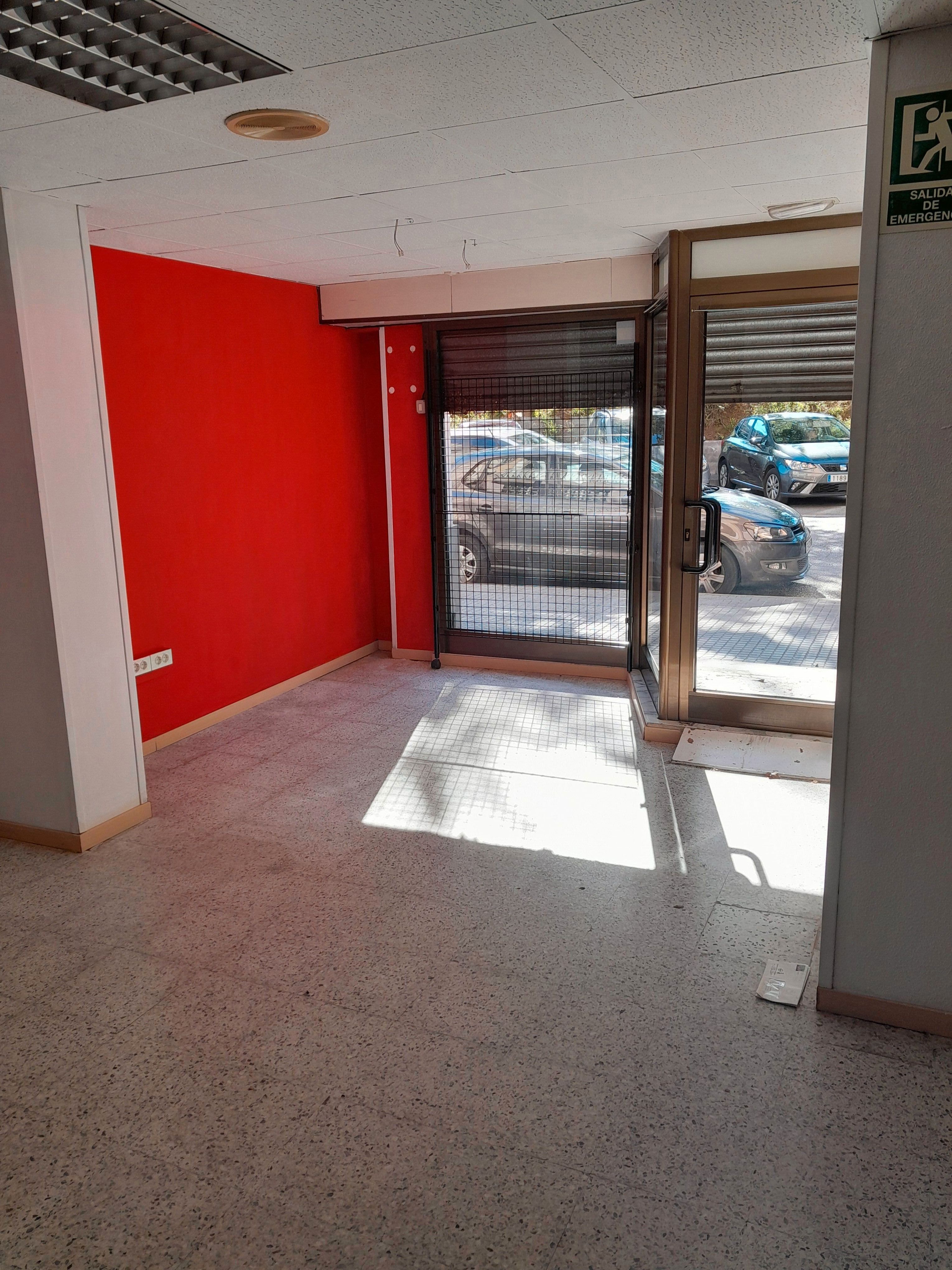 Local de lloguer a Carrer Guadiana, 13, Montcada Centre - La Ribera