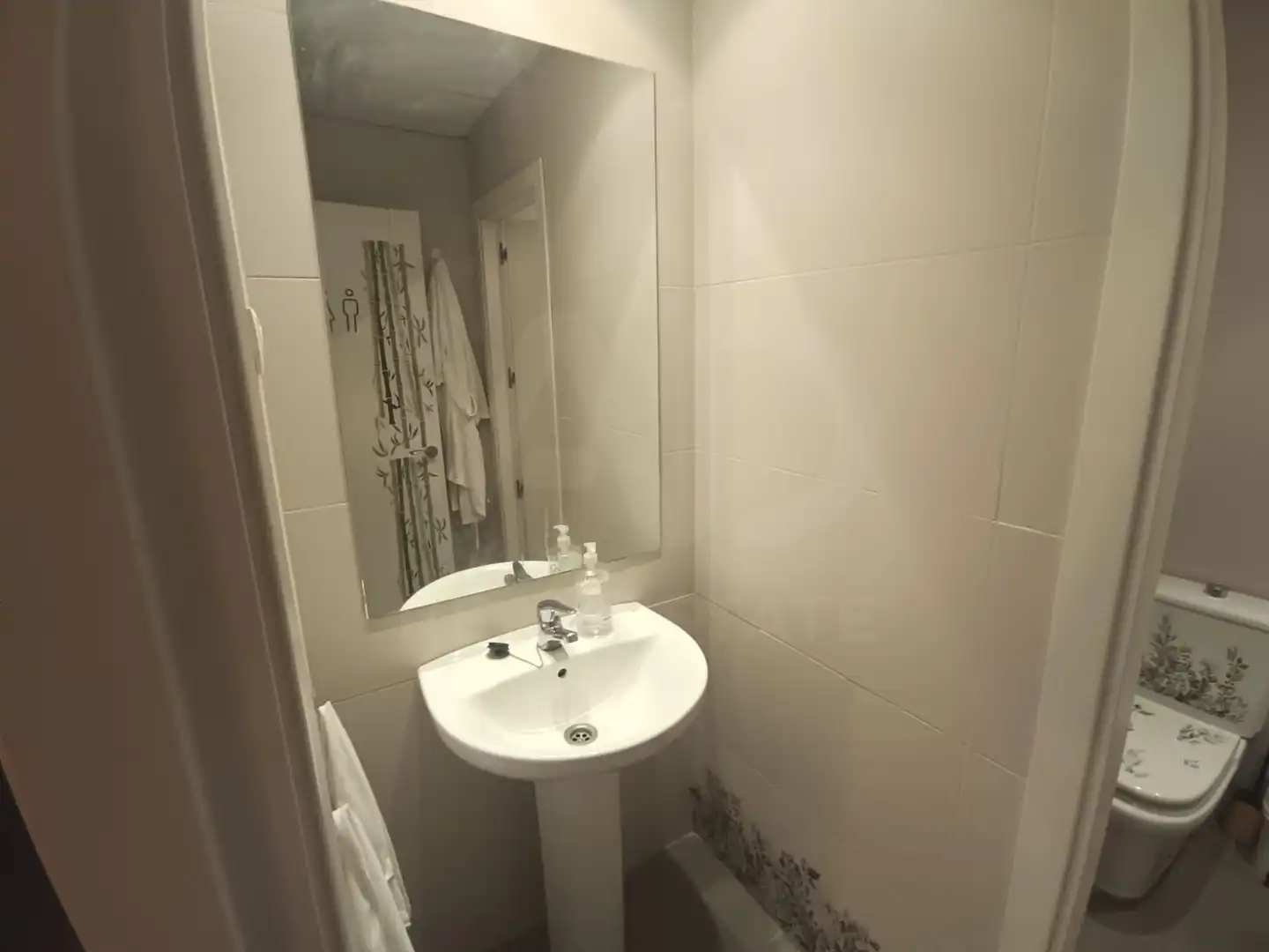 Badezimmer von Geschaftsraum zur Miete in Madrid