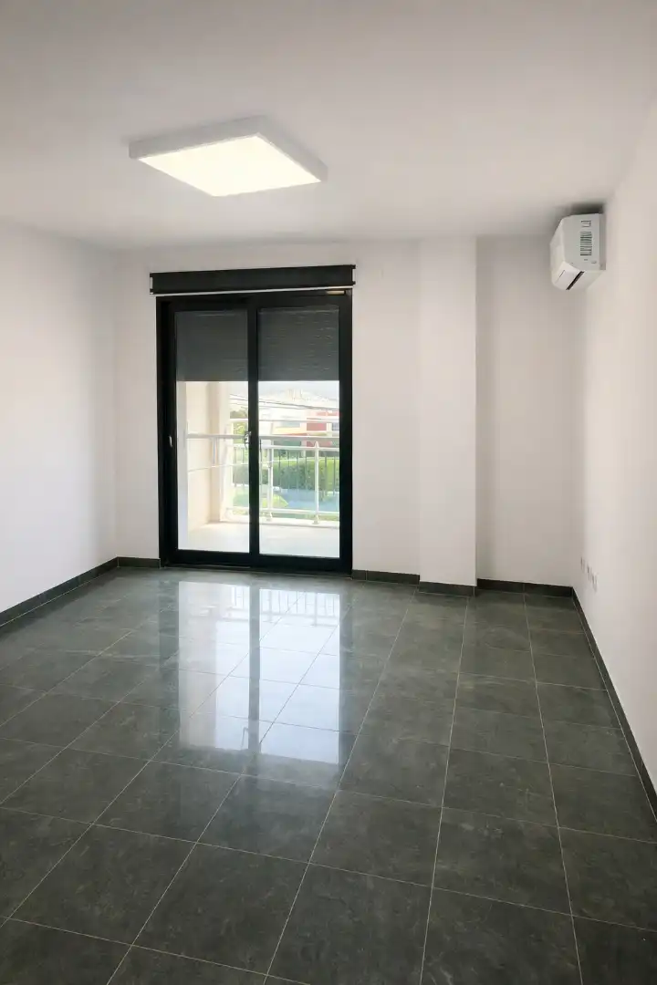 Casa adosada en venta en Chiva con Aire acondicionado, Terraza y Amueblado