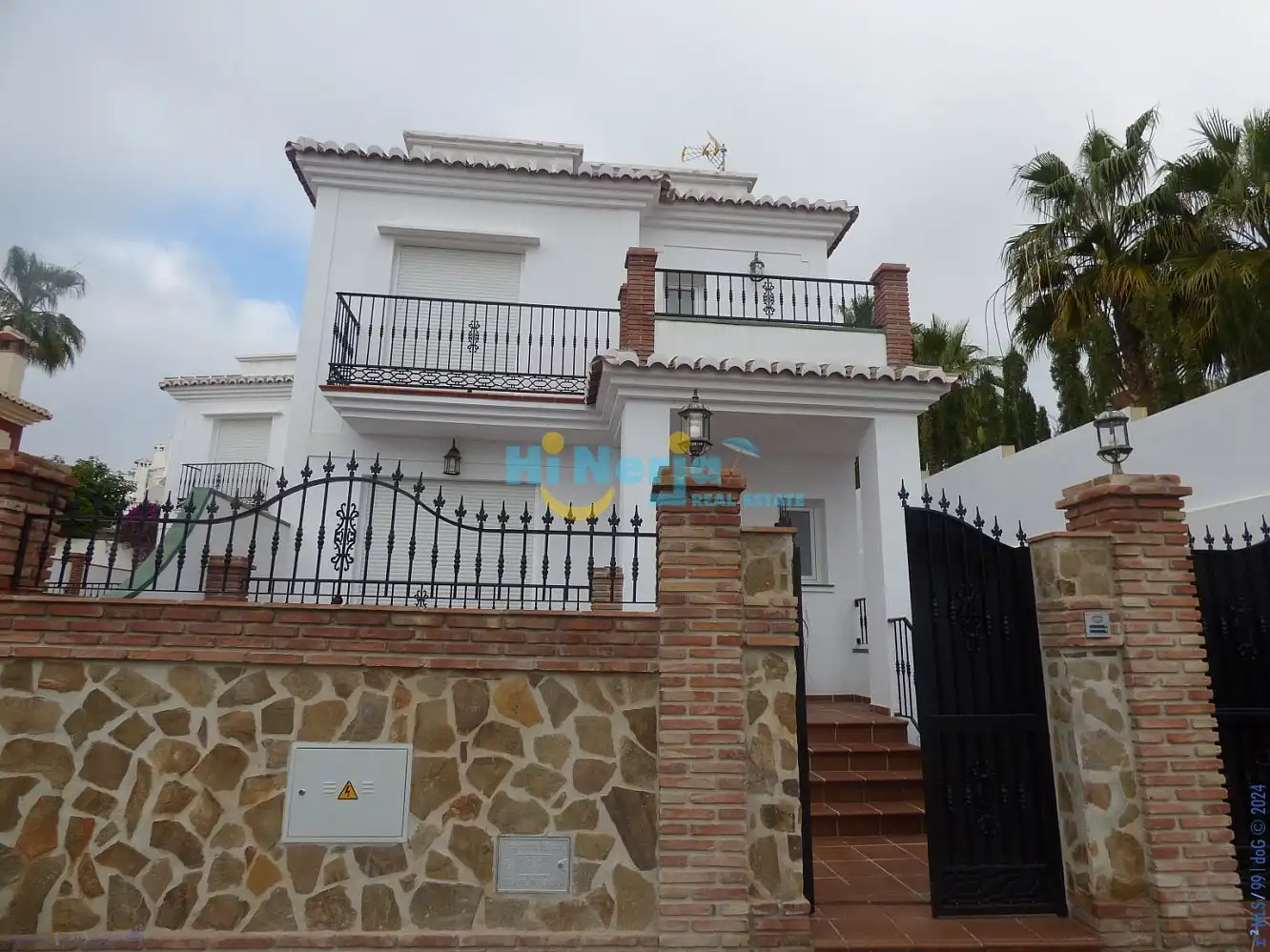 Chalet con piscina en venta en Centro