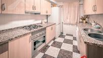 Kitchen of Flat for sale in  Córdoba Capital  with Air Conditioner, Heating and Storage room