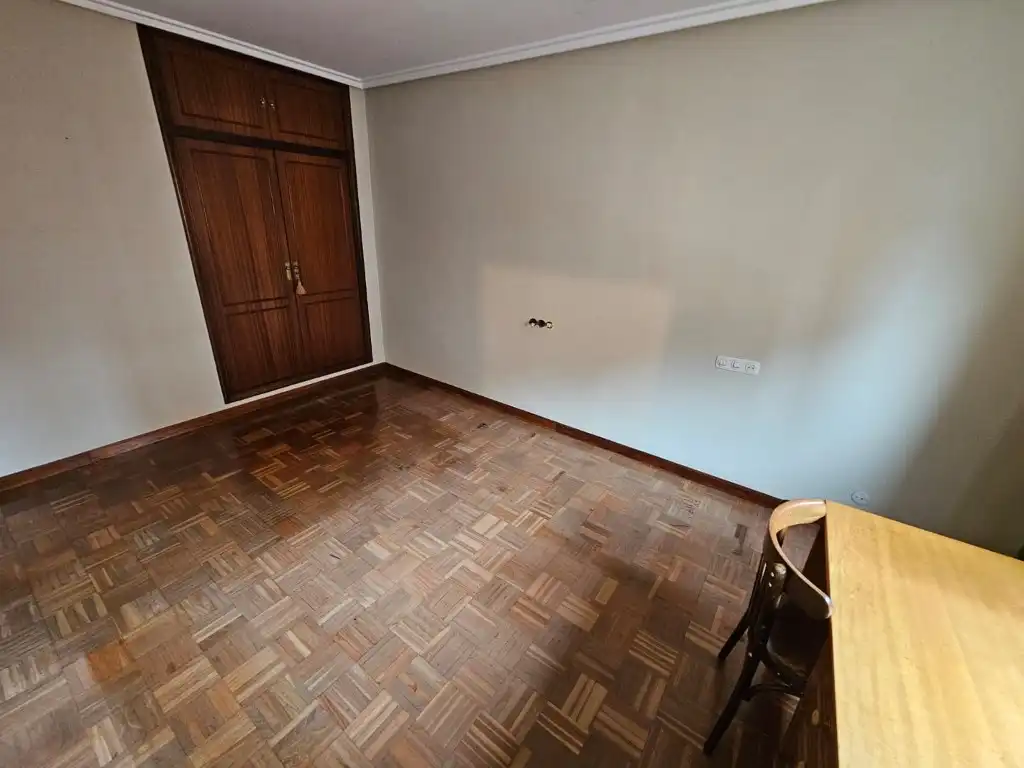 Piso en venta en Avilés