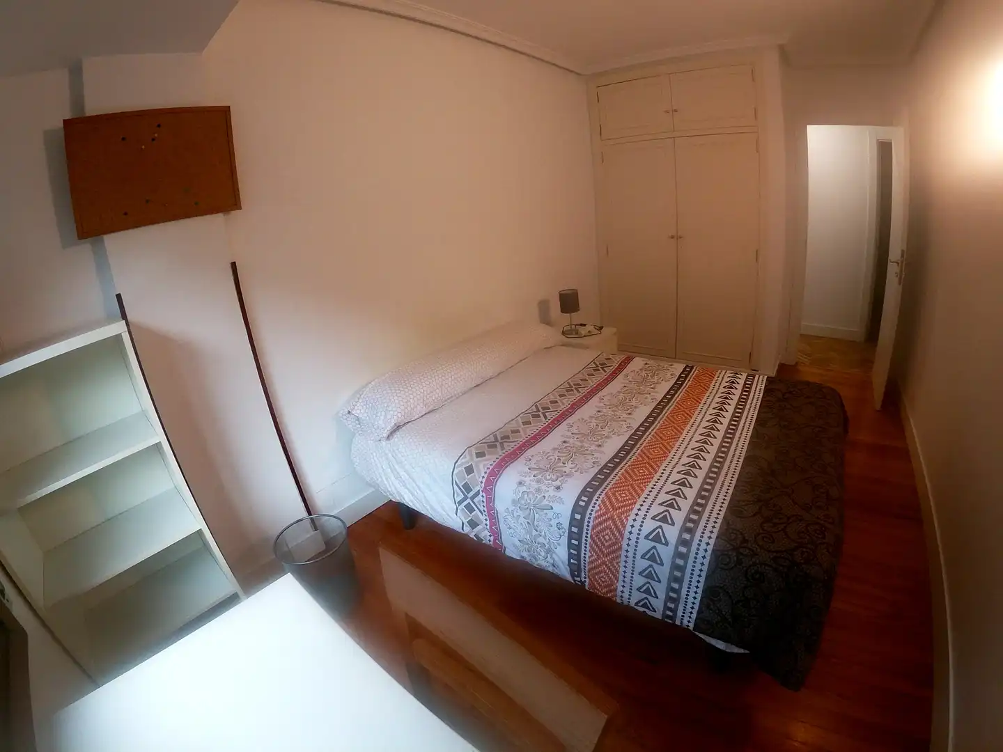 Dormitori de Pis de lloguer en Donostia - San Sebastián  amb Calefacció, Parquet i Moblat