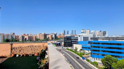 Ático de esquina en Sanchinarro 77 m2 construidos de vivienda, 76 m2 de terraza y atardeceres únicos, imatge 5