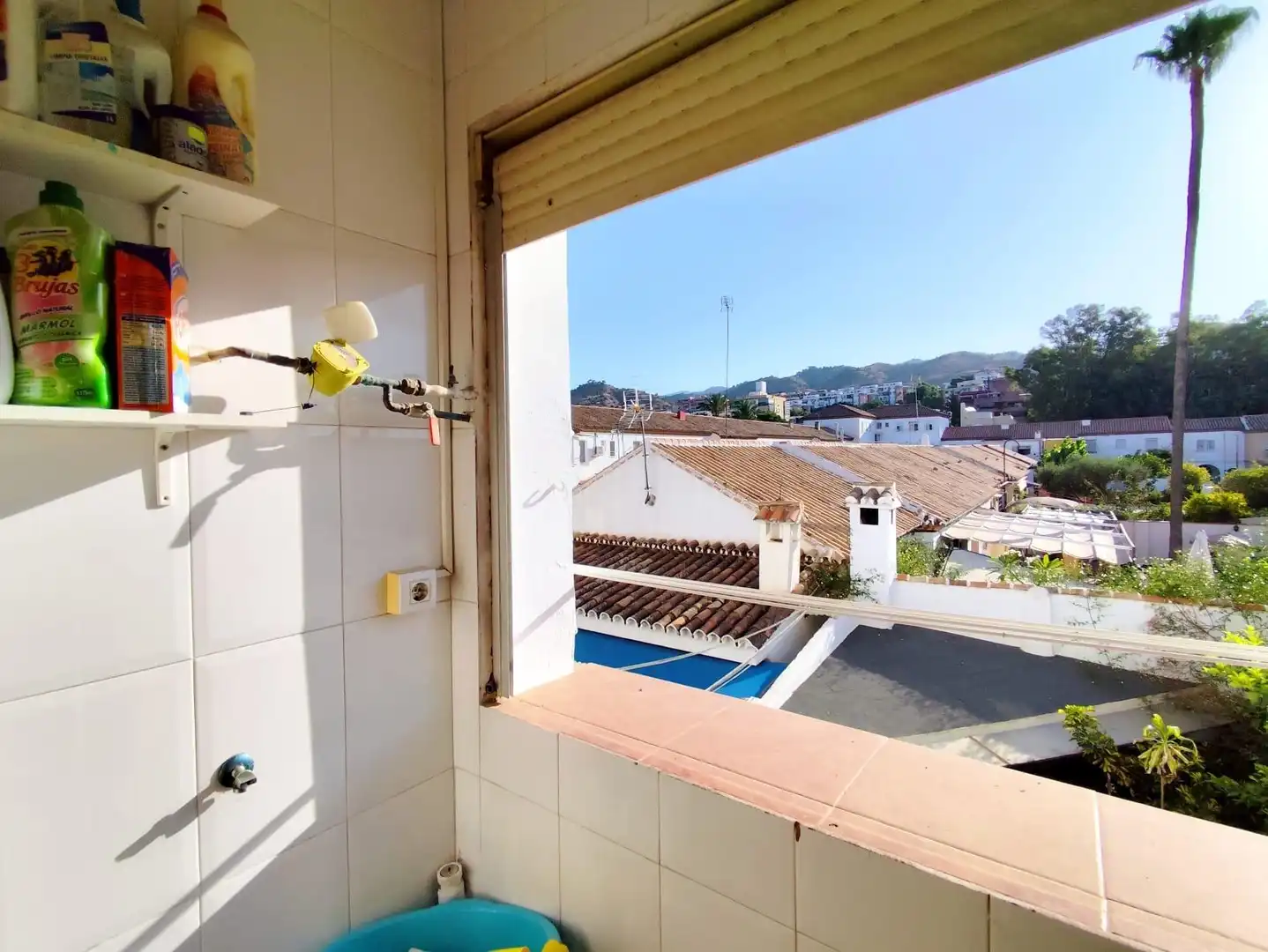 Vista exterior de Pis en venda en Málaga amb Aire condicionat