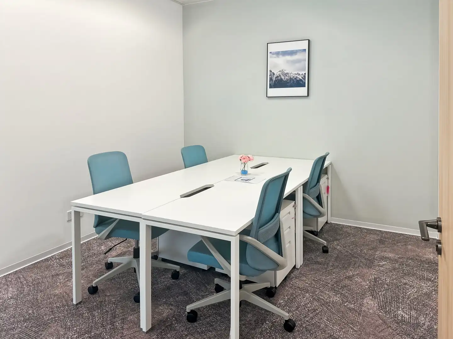 Office space with lift to rent in Calle Berna 1