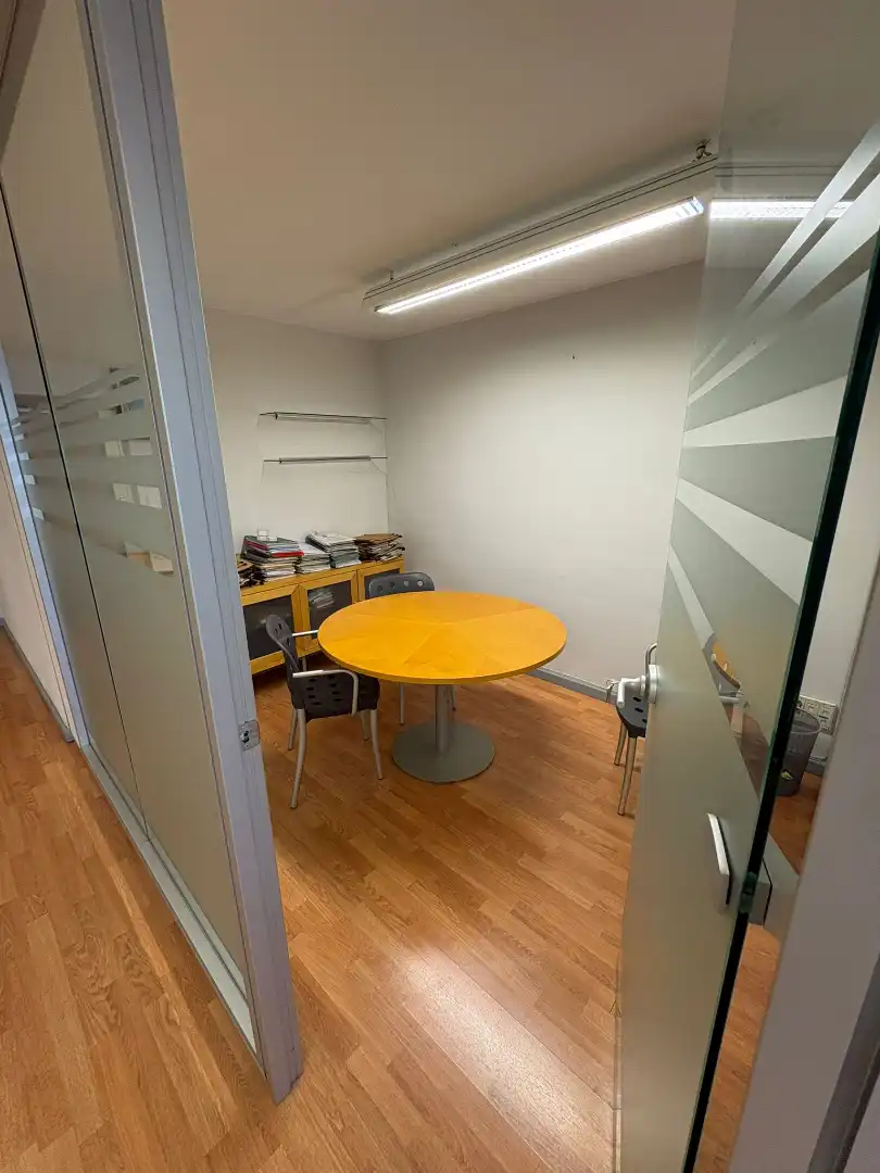 Oficina de lloguer en Girona amb Terrassa