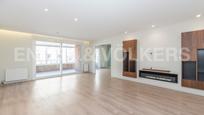 Living room of Apartment to rent in  Barcelona Capital  with Air Conditioner, Heating and Parquet flooring