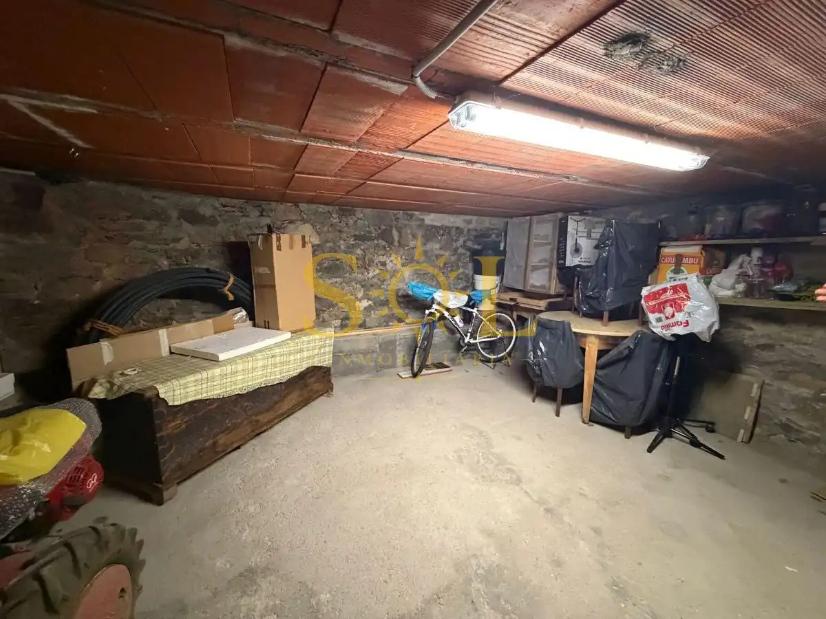 Casa o xalet en venda en Los Barrios de Luna  amb Calefacció i Moblat