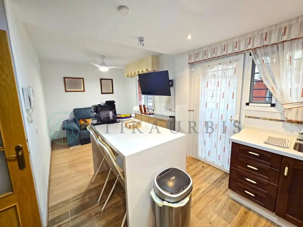 Exterior view of Houses for sale in Málaga  with Air Conditioner and Terrace