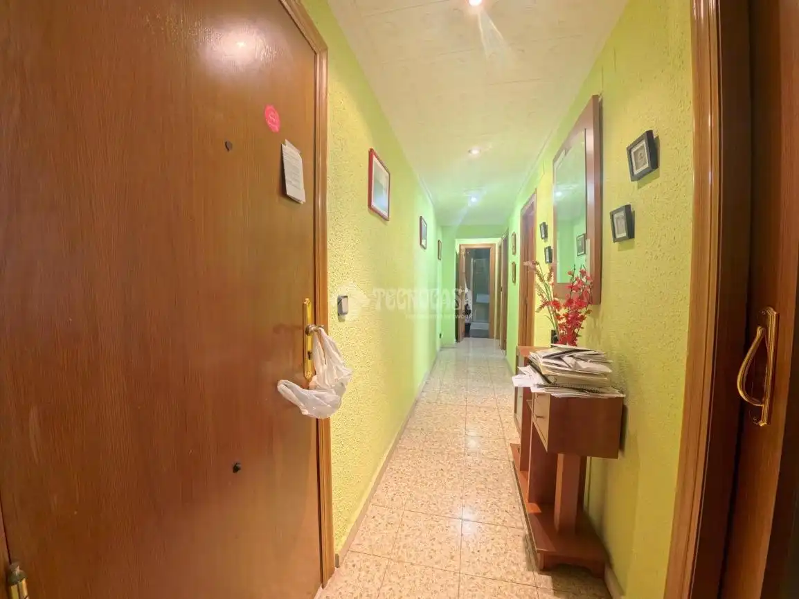 Piso en venta en Alicante / Alacant