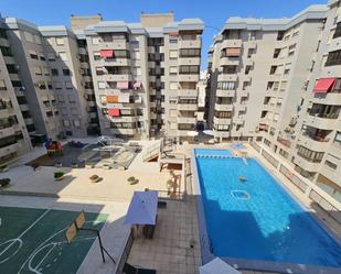 Vista exterior de Pis de lloguer en Alicante / Alacant amb Piscina