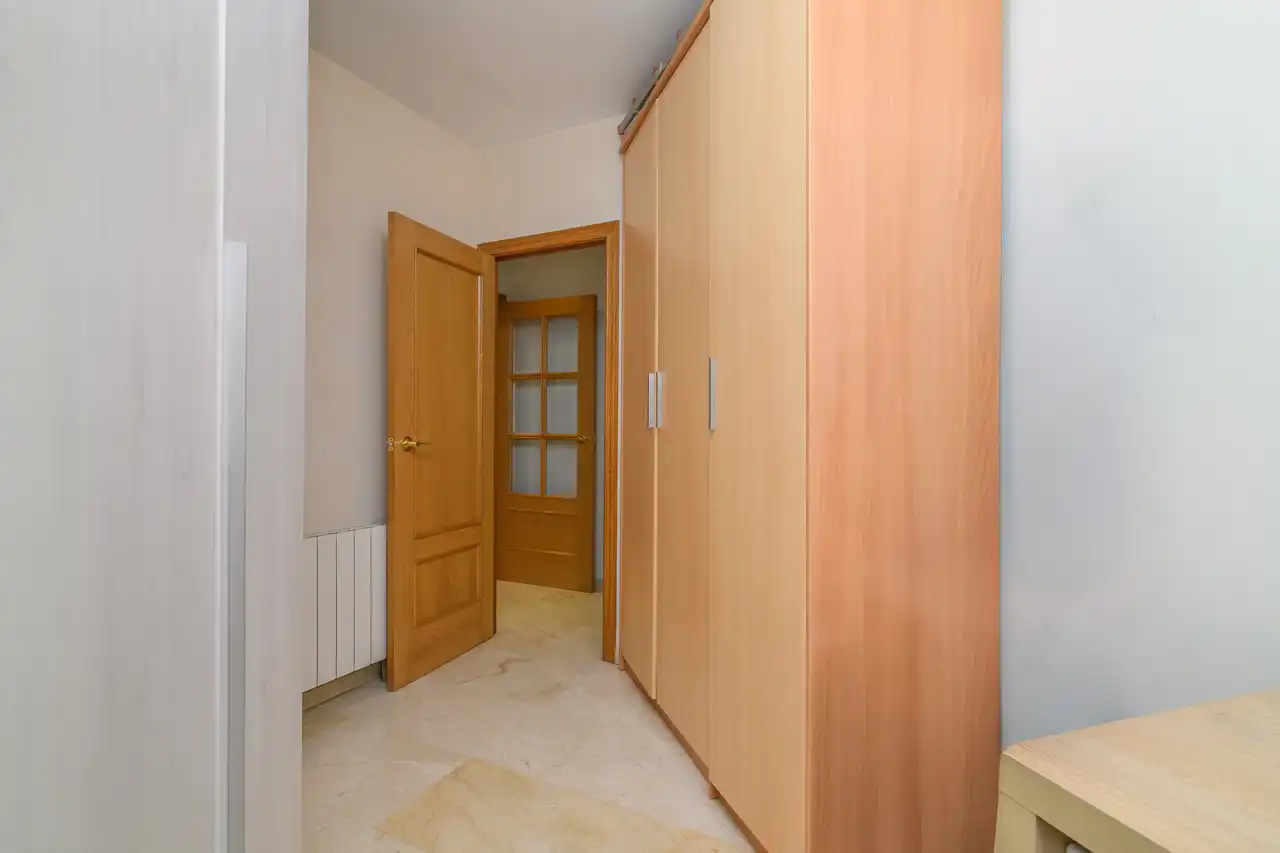 Wohnung zum Verkauf in Gavà mit Klimaanlage, Heizung und Balkon