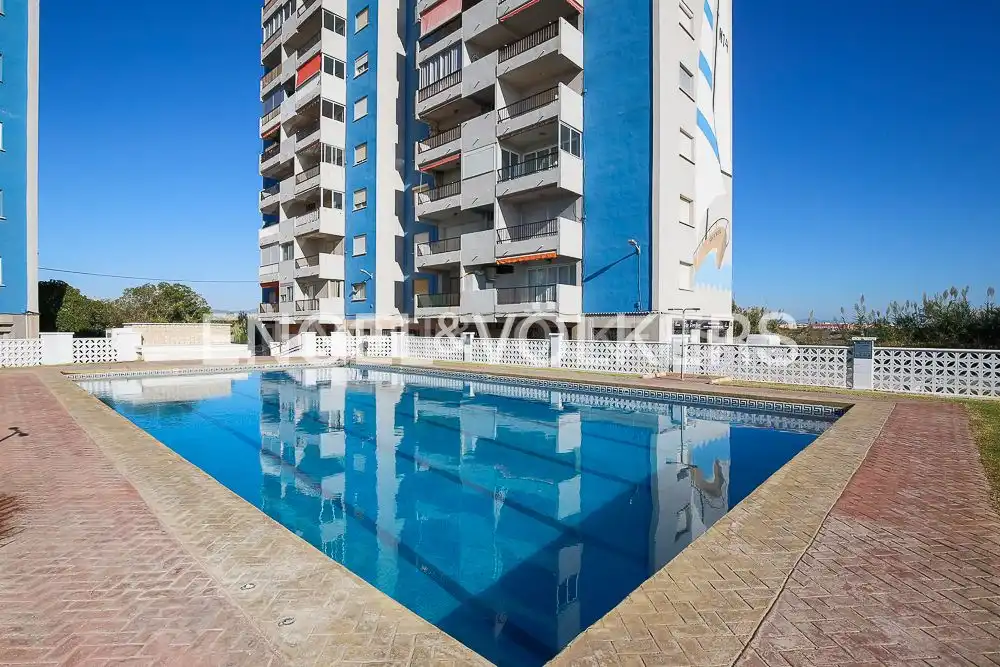 Schwimmbecken von Wohnung zur Miete in El Puig de Santa Maria mit Klimaanlage, Heizung und Privatgarten