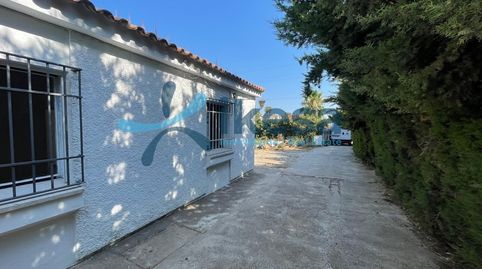 Venta Chalet en Sanlúcar la Mayor  Sevilla