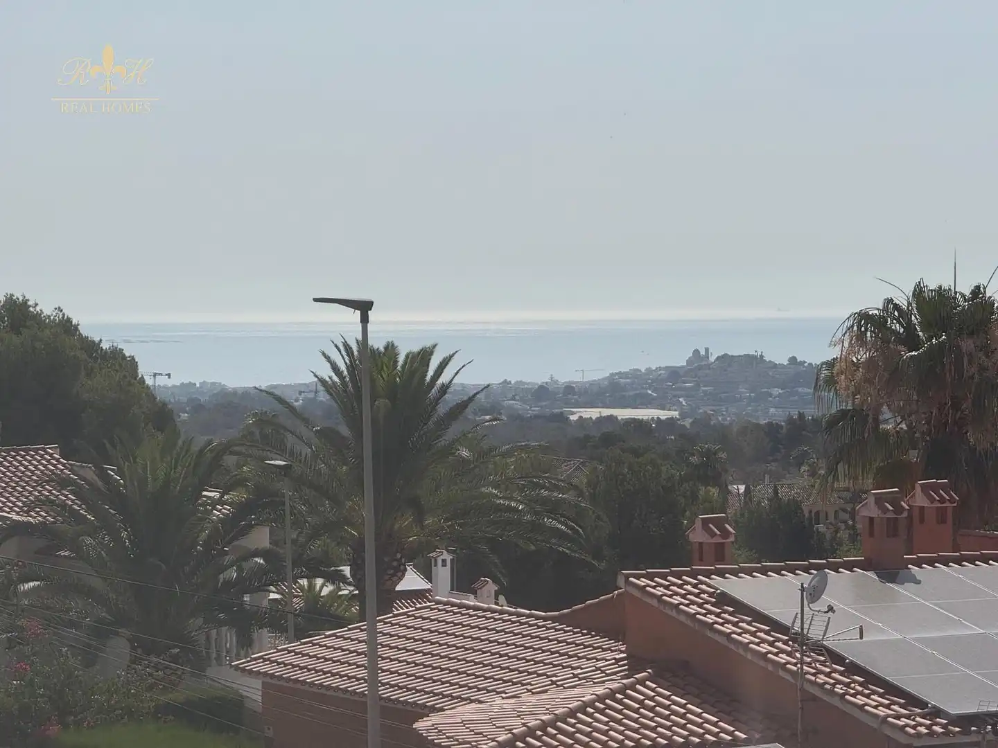 Exterior view of Houses for sale in L'Alfàs del Pi  with Air Conditioner, Heating and Swimming Pool