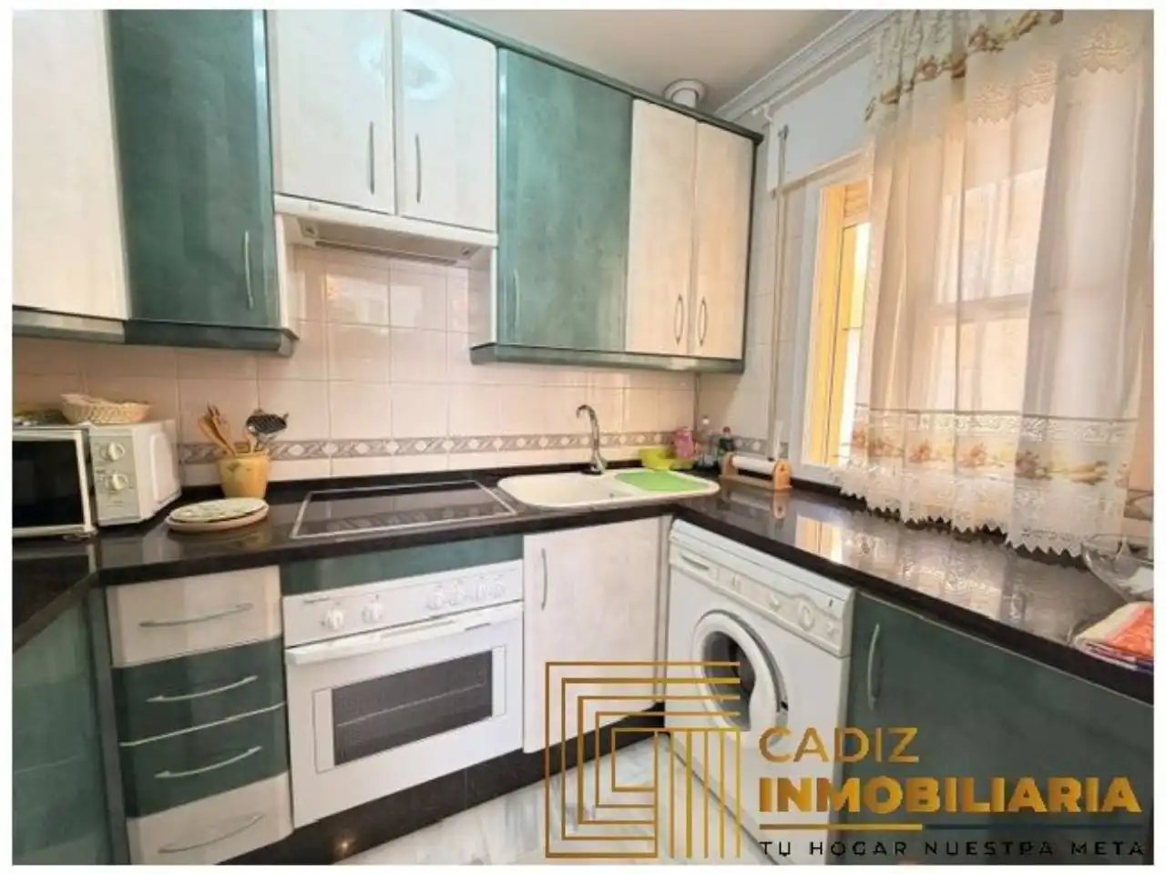 Cocina de Piso en venta en Conil de la Frontera con Terraza