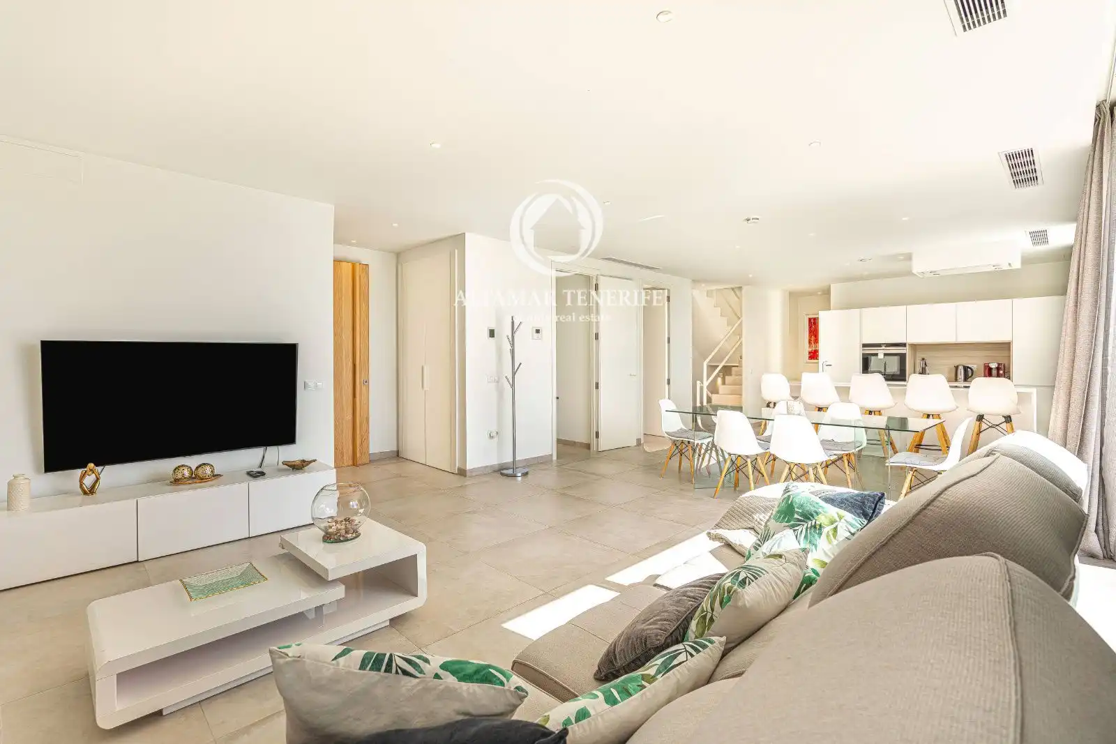 Sala de estar de Casa o chalet de alquiler en Guía de Isora con Terraza, Trastero y Piscina