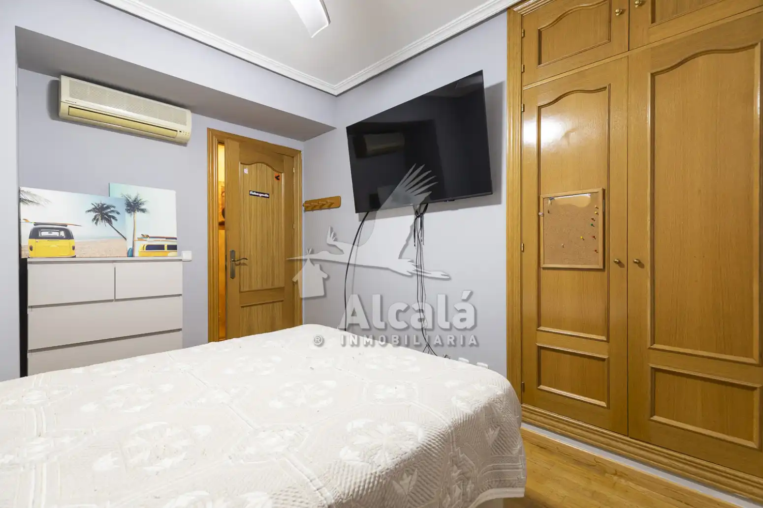 Bedroom of Flat for sale in Alcalá de Henares  with Air Conditioner, Heating and Private garden