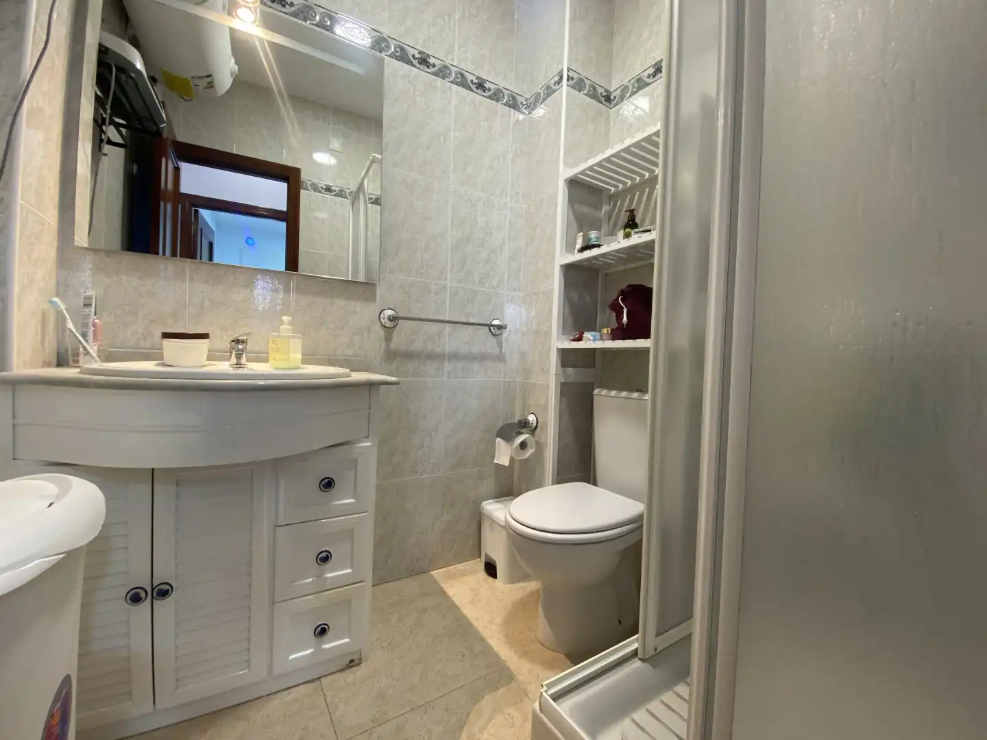 Bathroom of Ground floor for sale in Chipiona