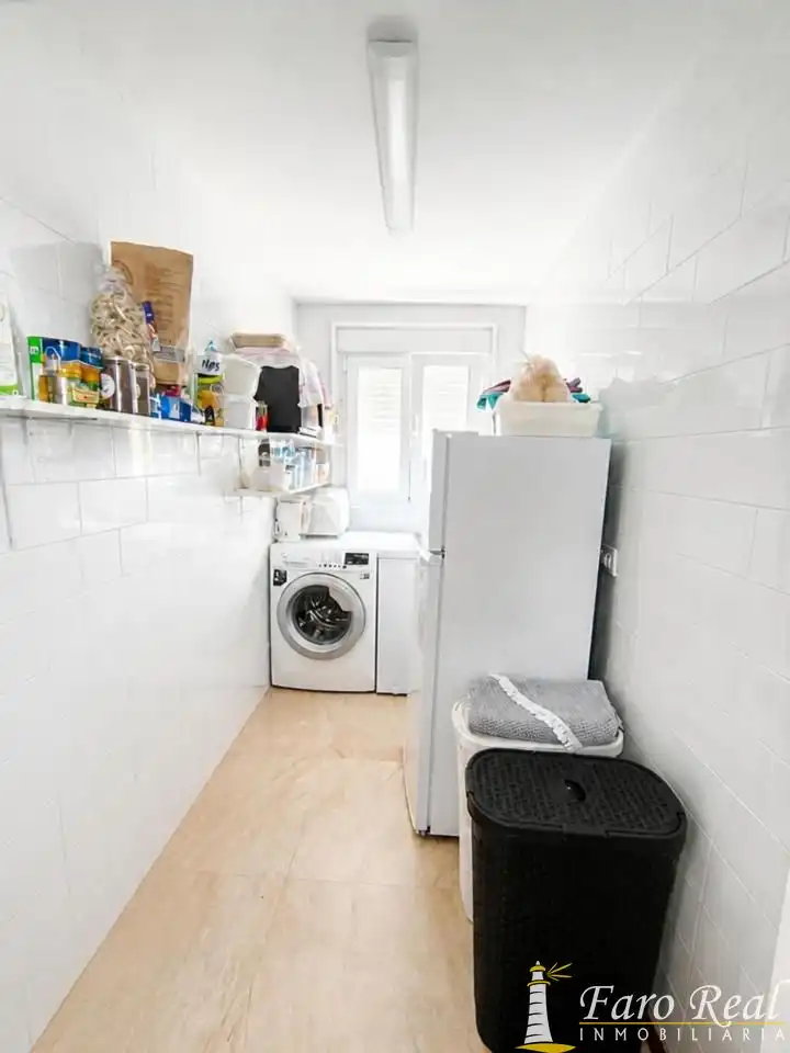 Dormitori de Casa o xalet en venda en Sanlúcar de Barrameda amb Aire condicionat, Terrassa i Moblat