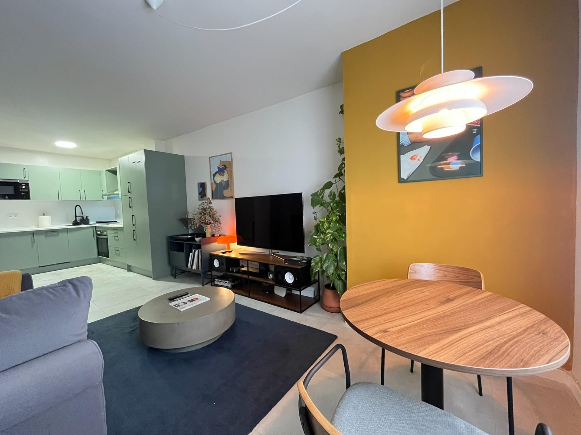 Sala d'estar de Apartament de lloguer en Málaga Capital amb Aire condicionat i Calefacció