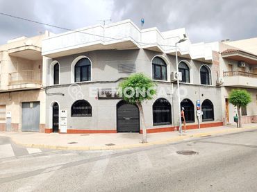 Locale commerciale in vendita a Benejúzar