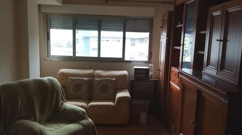 Foto 3 de Piso en venta en Calle Víctor García de la Concha, 11, Villaviciosa - Amandi, Villaviciosa