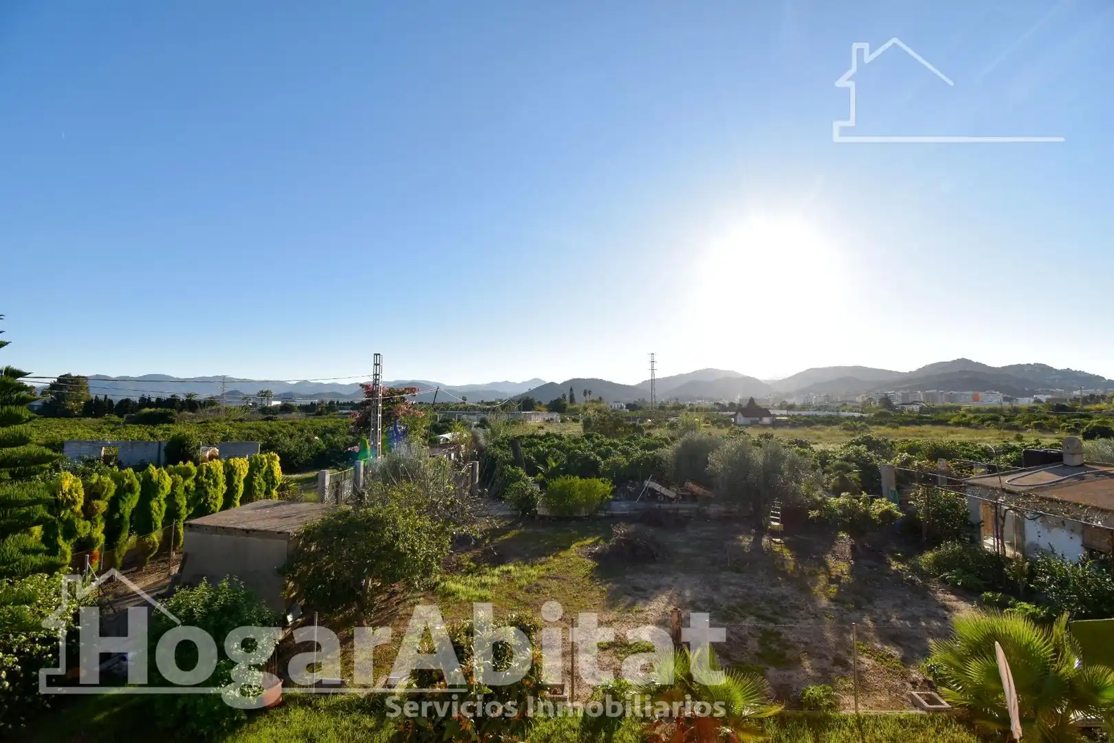 Houses for sale in Oliva  with Air Conditioner, Private garden and Terrace