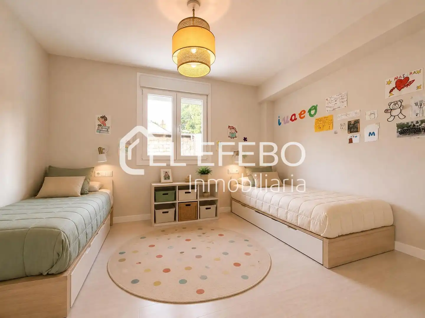 Habitación de Dúplex en venta en Antequera con Aire acondicionado, Calefacción y Parquet