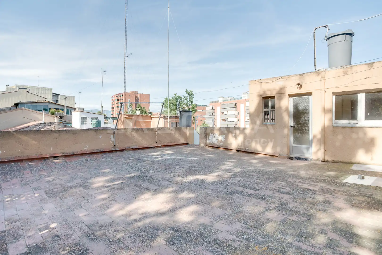 Terraza de Casa adosada en venta en Granollers con Calefacción, Terraza y Trastero