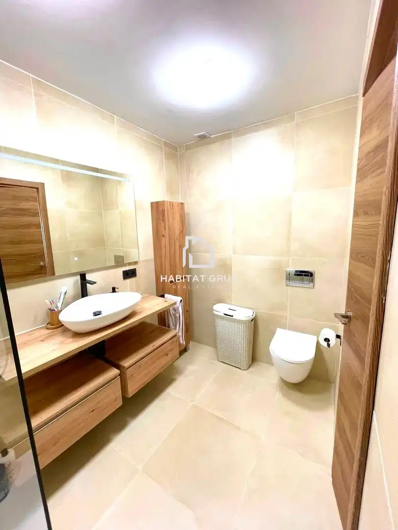 Baño de Piso en venta en Ciutadella de Menorca con Calefacción y Terraza