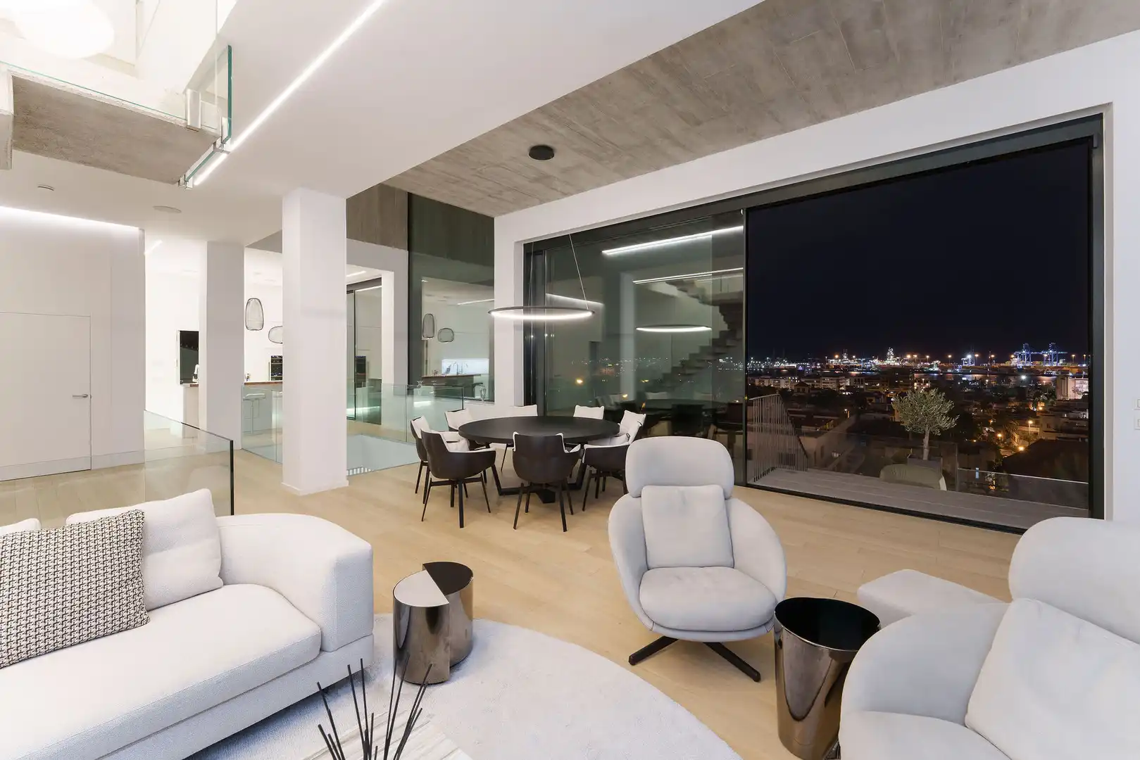 Sala d'estar de Casa o xalet en venda en Las Palmas de Gran Canaria amb Aire condicionat, Calefacció i Jardí privat