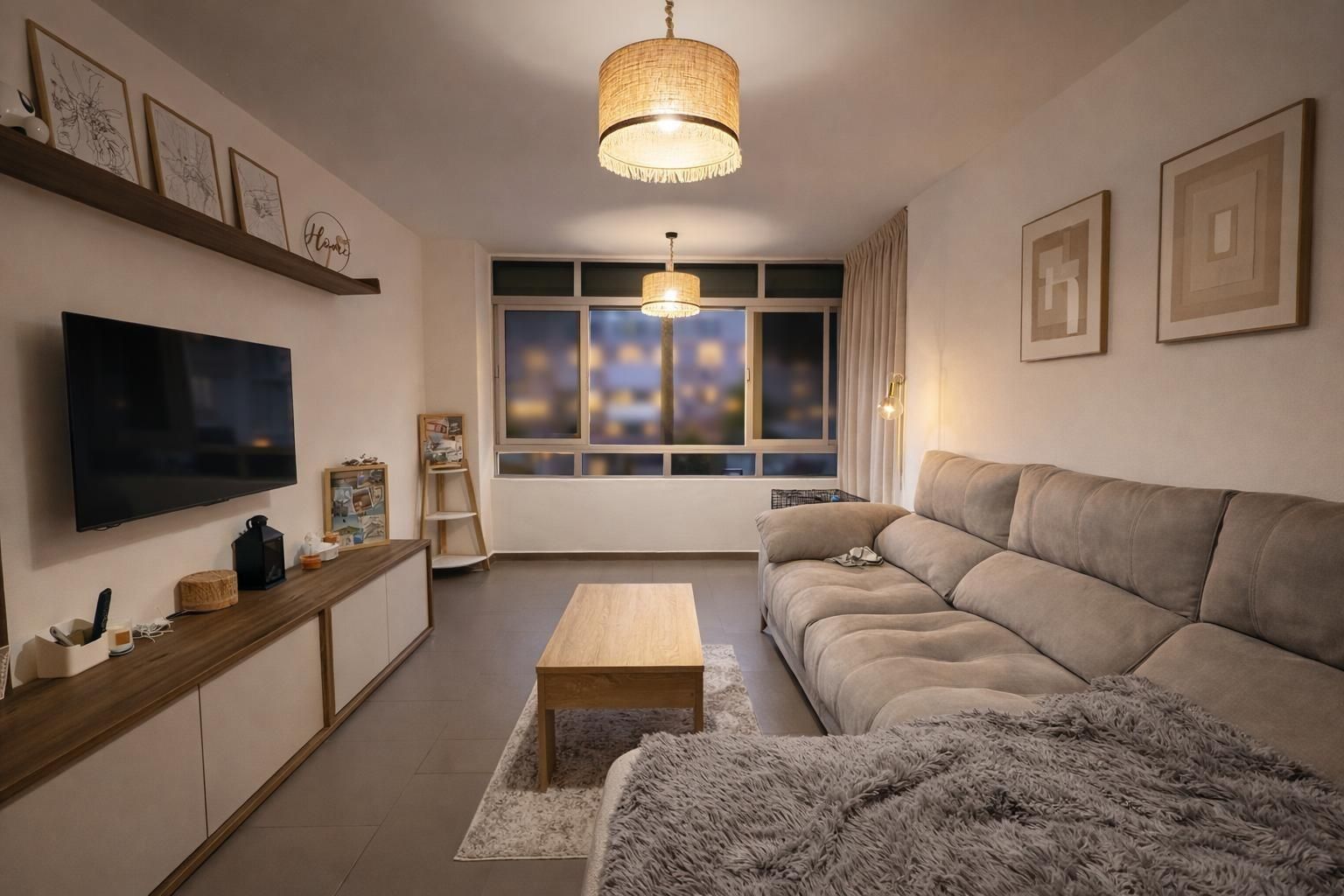 Sala d'estar de Pis en venda en  Sevilla Capital amb Aire condicionat