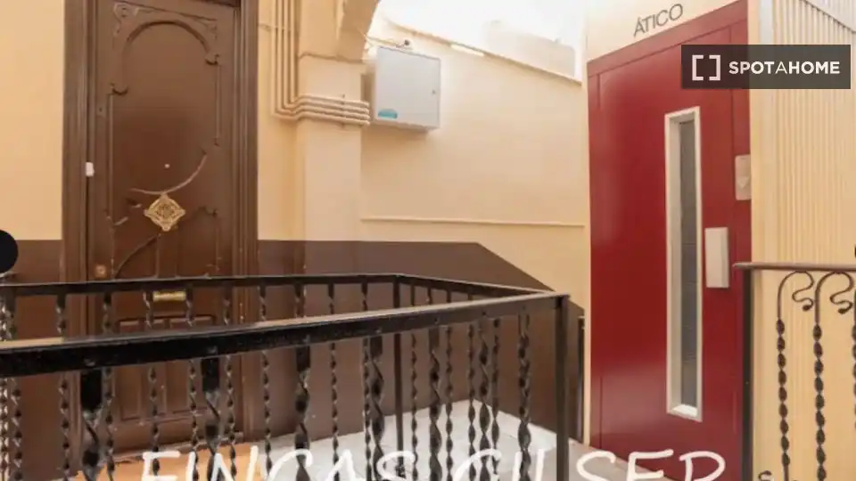 Flat with terrace to rent in Sant Martí, imagen 10